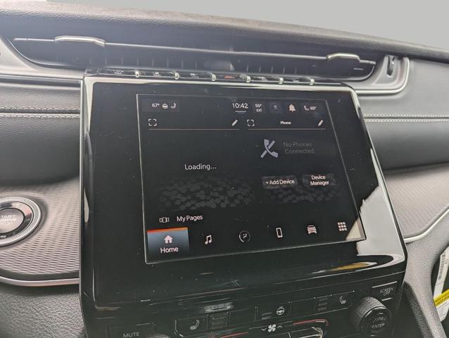 Photo of 2025 Diamond Black Crystal Pearlcoat Jeep Grand Cherokee