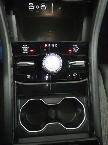 Photo of 2025 SILVER Jeep Grand Cherokee L