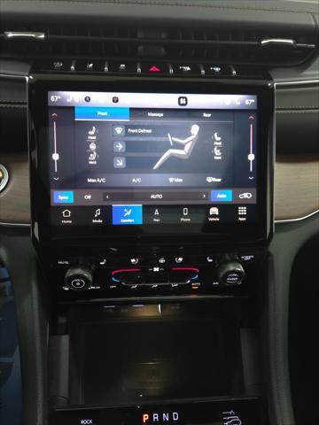 Photo of 2025 SILVER Jeep Grand Cherokee L
