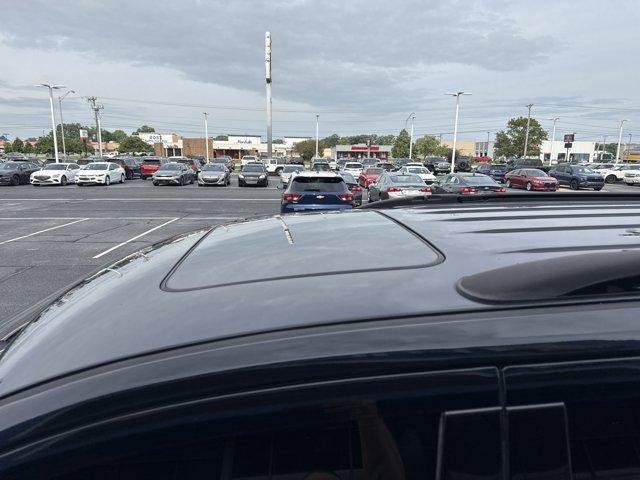 Photo of 2021 DB Black Clearcoat Dodge Durango