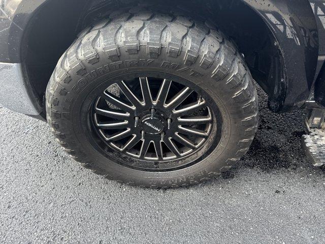 Photo of 2016 Brilliant Black Crystal Pearlcoat RAM 1500