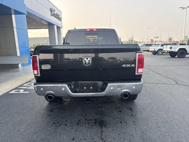 Photo of 2016 Brilliant Black Crystal Pearlcoat RAM 1500