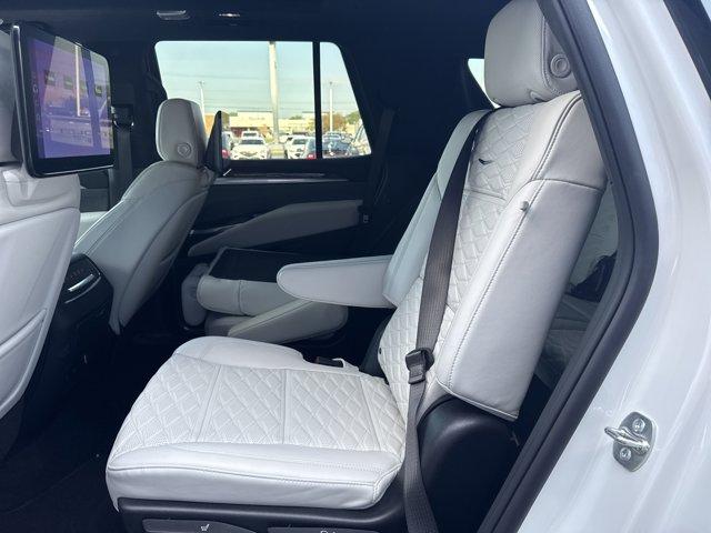 Photo of 2025 Crystal White Tricoat Cadillac Escalade