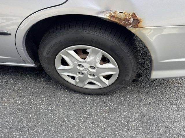 Photo of 2005 Satin Silver Metallic Honda Civic