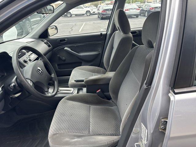Photo of 2005 Satin Silver Metallic Honda Civic