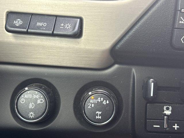 Photo of 2019 White Frost Tricoat GMC Yukon