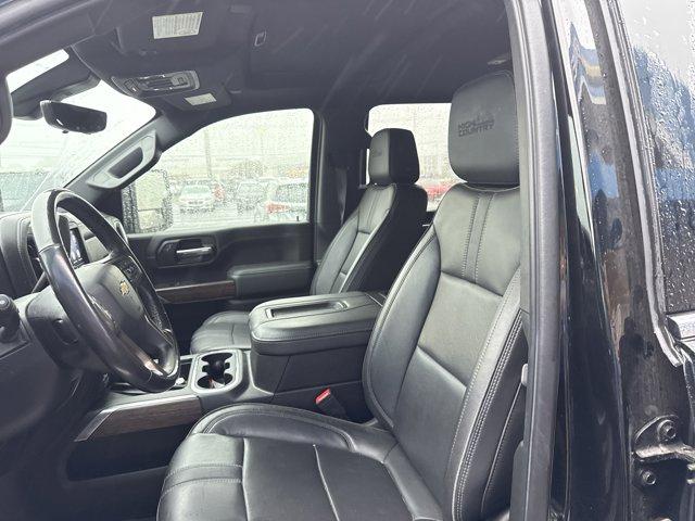 Photo of 2022 Black Chevrolet Silverado 3500