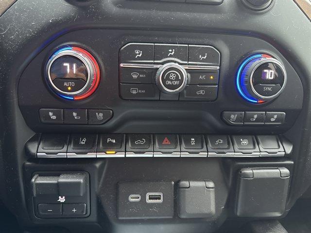 Photo of 2022 Black Chevrolet Silverado 3500