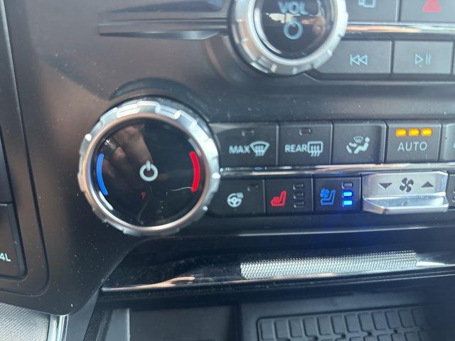 Photo of 2025 White Metallic Ford F-150