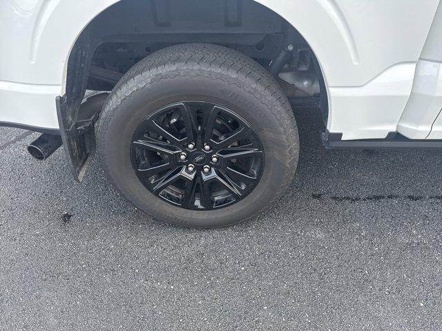 Photo of 2025 White Metallic Ford F-150