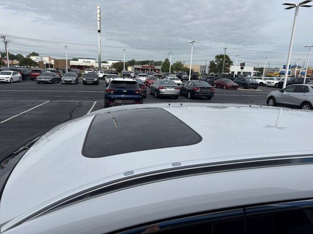 Photo of 2017 Snowflake White Pearl Mica Mazda CX-9