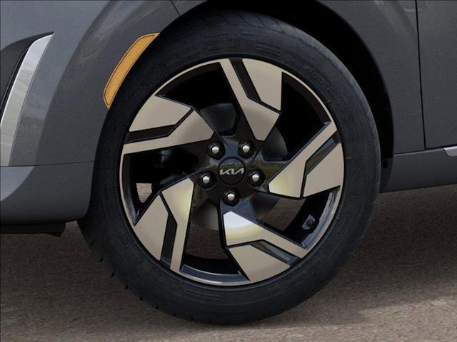 Photo of 2025 Steel Gray Kia Soul