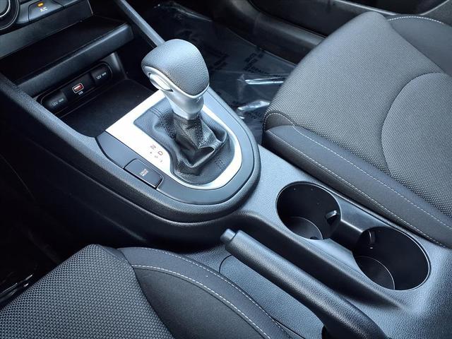 Photo of 2023 Snow White Pearl Kia Forte