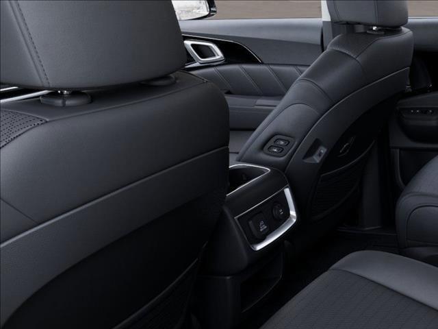 Photo of 2025 Aurora Black Pearl Kia Carnival Hybrid