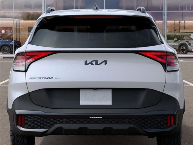 Photo of 2025 Glacial White Pearl Kia Sportage