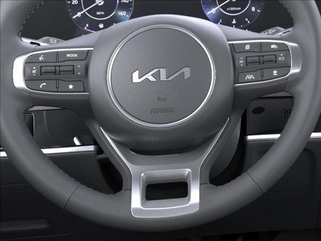 Photo of 2025 Glacial White Pearl Kia Sportage