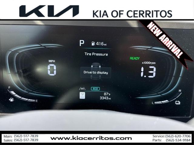 Photo of 2025 Interstellar Gray Kia Niro