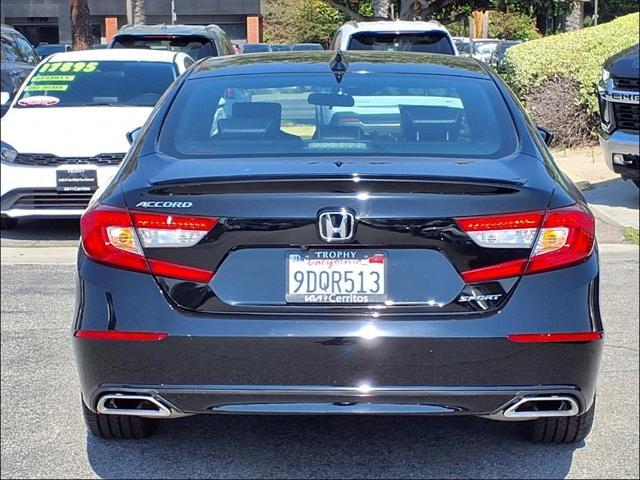 Photo of 2022 Crystal Black Pearl Honda Accord
