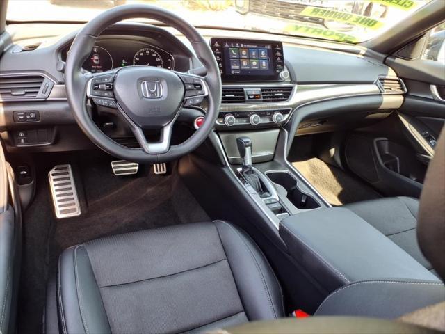 Photo of 2022 Crystal Black Pearl Honda Accord