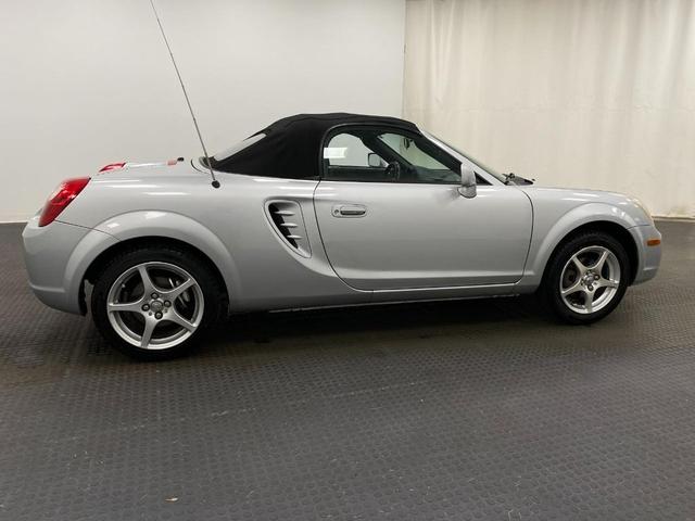 Photo of 2004 Phantom Gray Pearl Toyota MR2