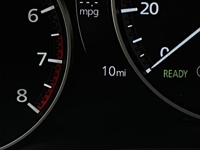 Photo of 2025 Rhodium White Premium Mazda CX-90