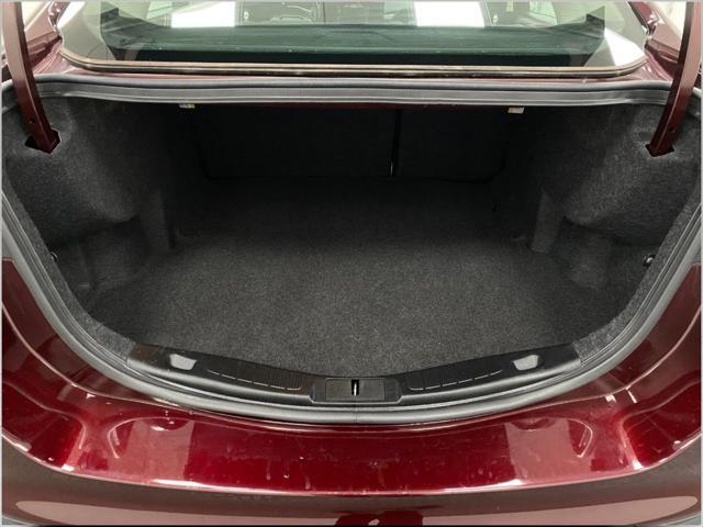 Photo of 2018 Burgundy Velvet Metallic Tinted Clearcoat Ford Fusion