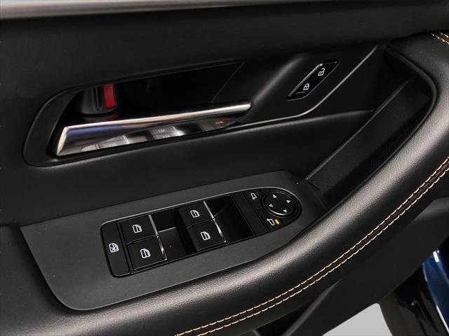 Photo of 2025 Deep Crystal Blue Mica Mazda CX-90