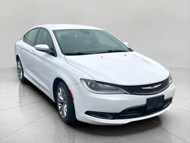 2016 Chrysler 200
