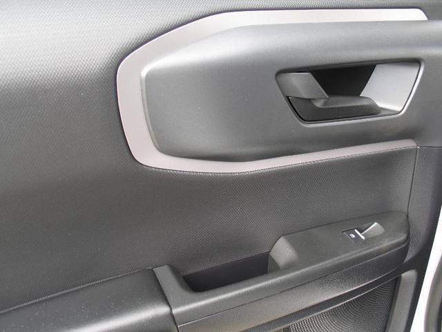 Photo of 2024 Oxford White Ford Bronco Sport