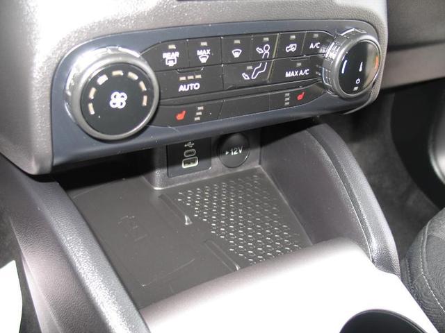 Photo of 2024 Oxford White Ford Bronco Sport
