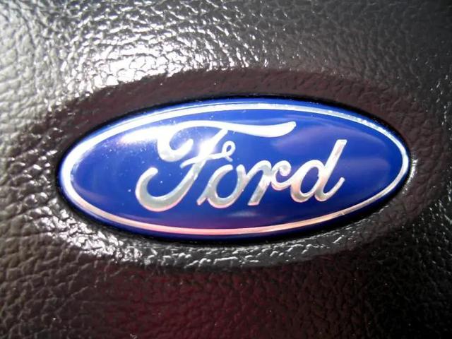 Photo of 2020 Agate Black Metallic Ford F-150