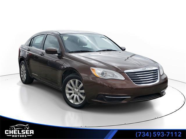 2013 Chrysler 200