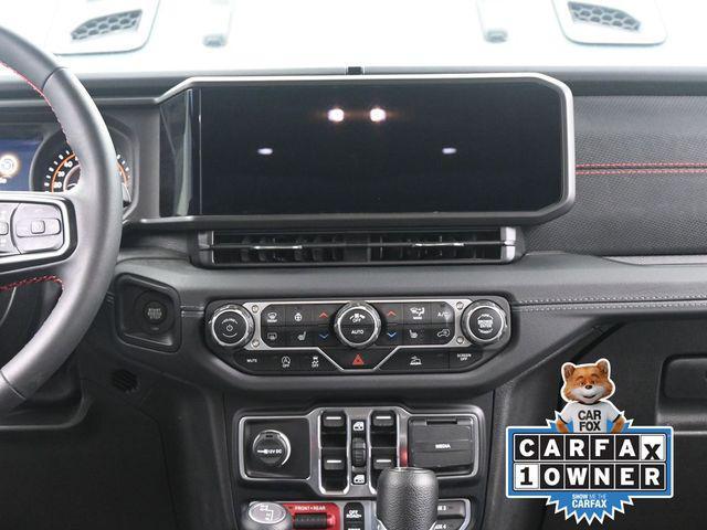 Photo of 2024 Anvil Clear Coat Jeep Wrangler