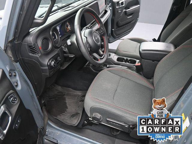 Photo of 2024 Anvil Clear Coat Jeep Wrangler