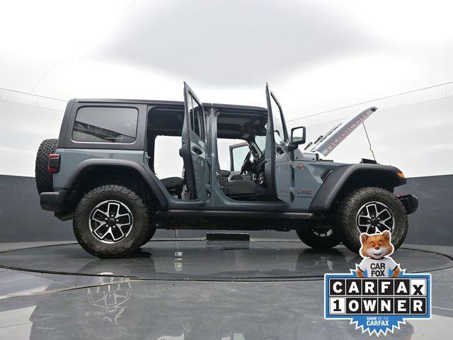 Photo of 2024 Anvil Clear Coat Jeep Wrangler
