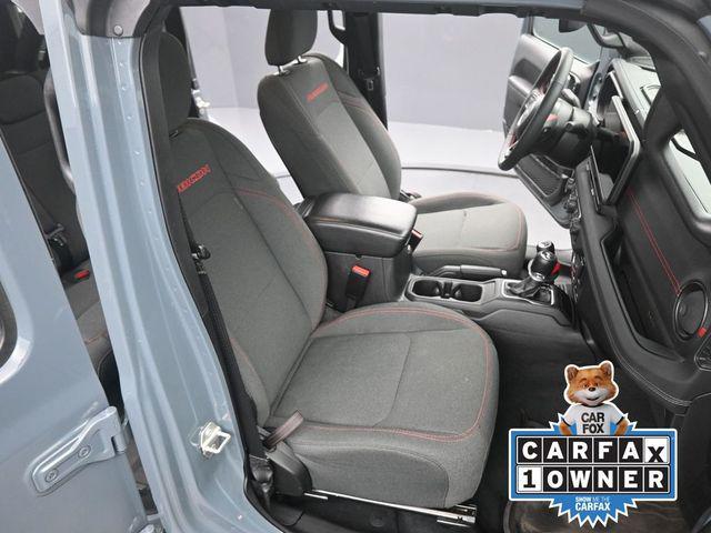 Photo of 2024 Anvil Clear Coat Jeep Wrangler