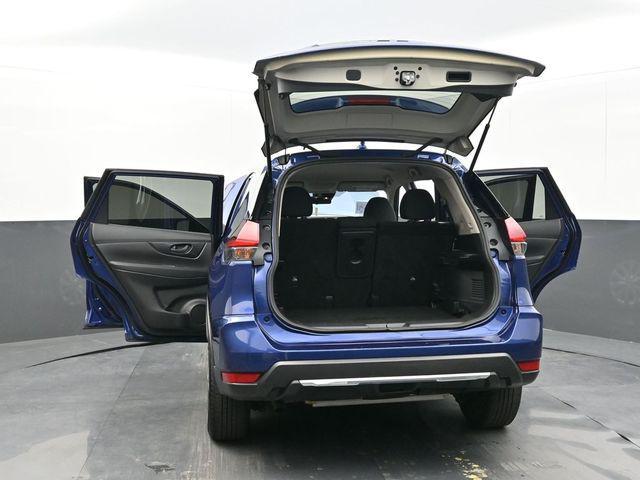 Photo of 2020 Caspian Blue Metallic Nissan Rogue