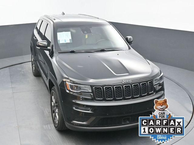 Photo of 2021 Diamond Black Crystal Pearlcoat Jeep Grand Cherokee