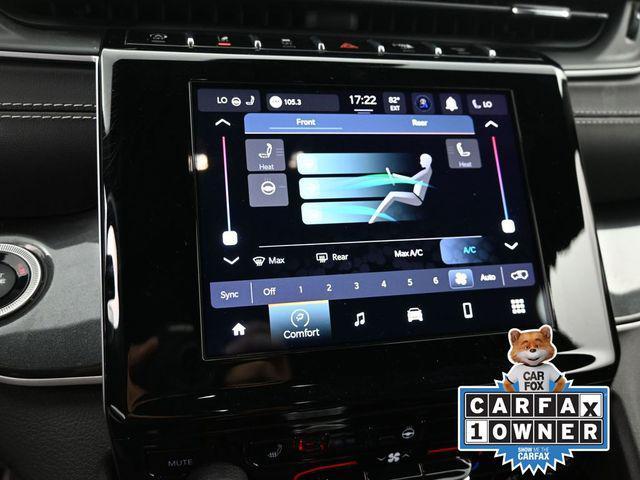 Photo of 2021 Silver Zynith Jeep Grand Cherokee L