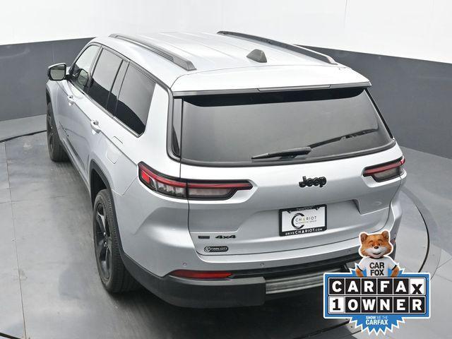 Photo of 2021 Silver Zynith Jeep Grand Cherokee L