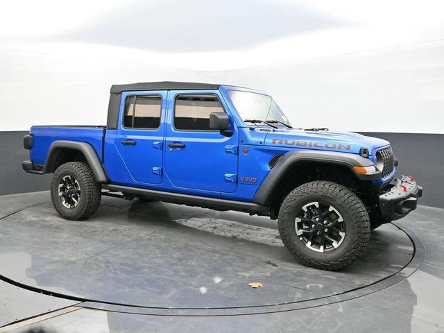 Photo of 2025 Hydro Blue Pearlcoat Jeep Gladiator