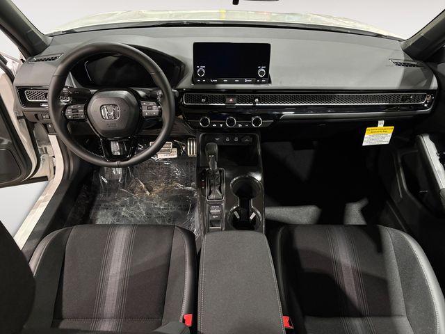 Photo of 2025 Platinum White Pearl Honda Civic
