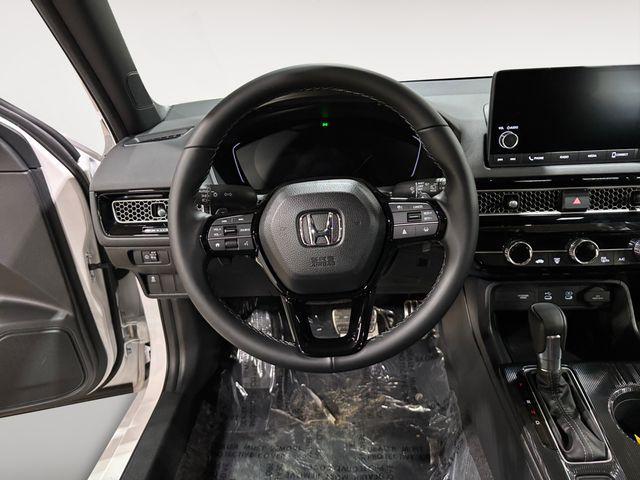 Photo of 2025 Platinum White Pearl Honda Civic