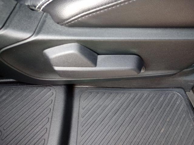 Photo of 2021 Oxford White Ford Explorer