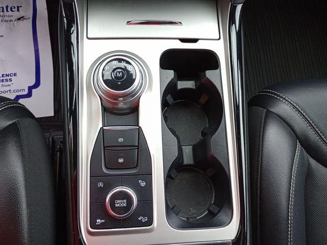 Photo of 2021 Oxford White Ford Explorer