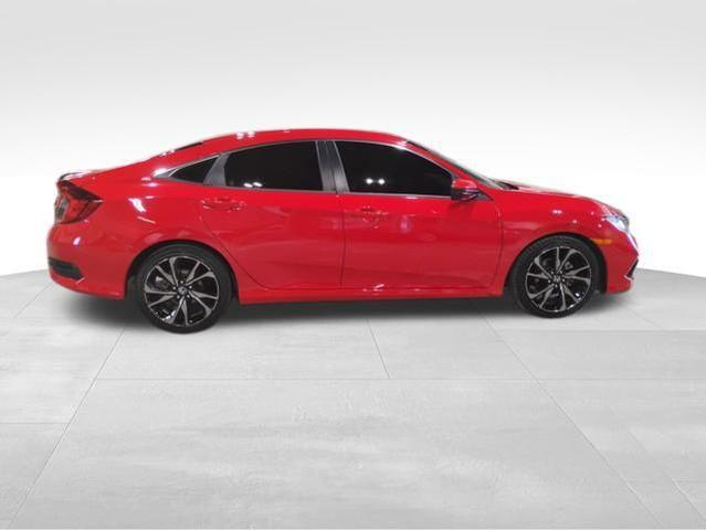 Photo of 2021 Red Honda Civic