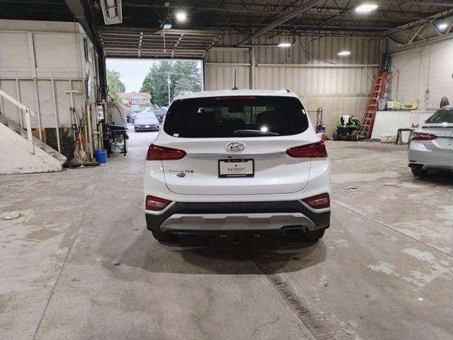 Photo of 2020 Quartz White Hyundai SANTA FE