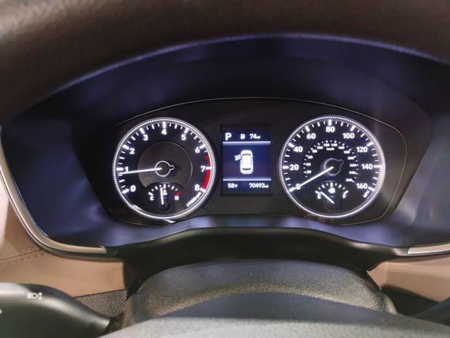 Photo of 2020 Quartz White Hyundai SANTA FE