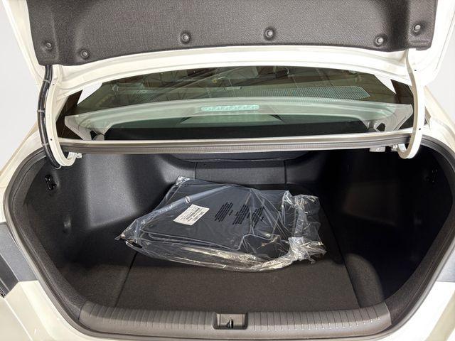 Photo of 2025 Platinum White Pearl Honda Accord