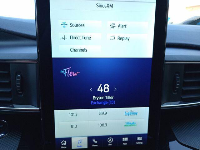 Photo of 2021 Silver Ford Explorer
